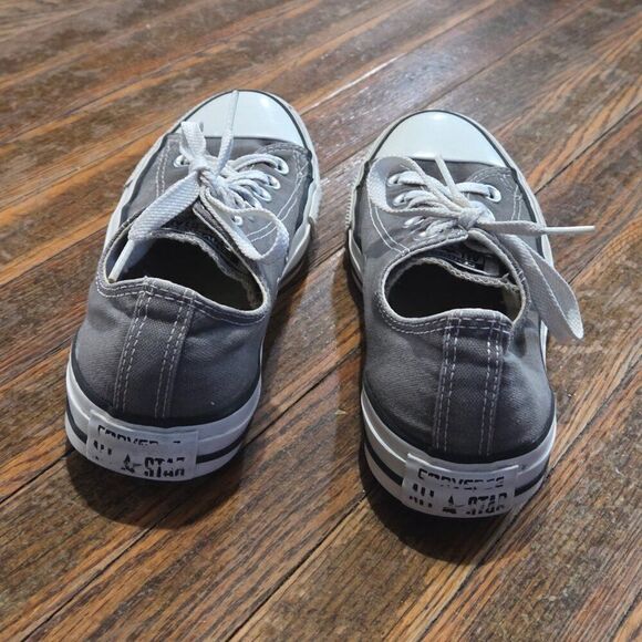 Unisex CONVERSE Low Top Canvas Sneakers Shoes Size 6M/8W - Picture 5 of 7